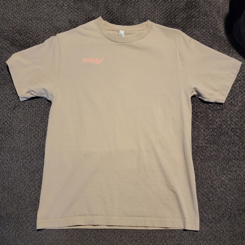 Naturyl You Are Here tee
